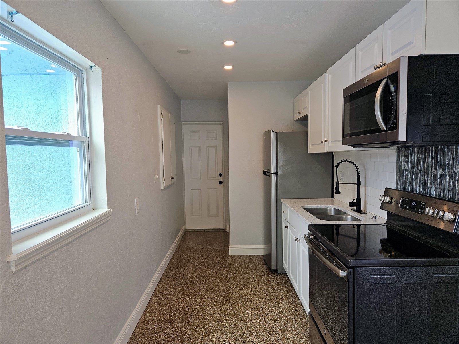 6801 48th Avenue N #B Saint Petersburg FL 33709 TB8472959 image9