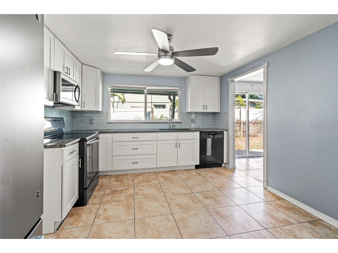 6801 Dickinson Court Tampa FL 33634 TB8439361 image8