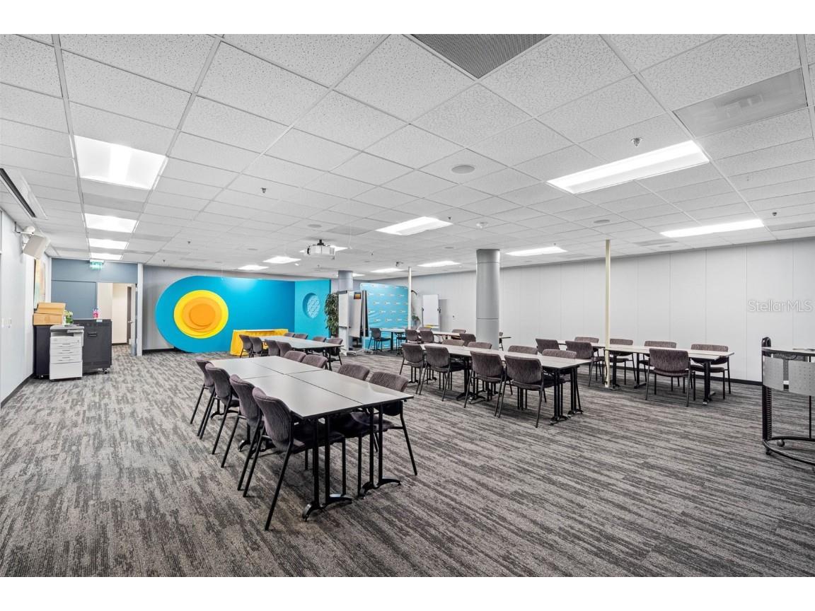 6801 E Hillsborough Avenue Tampa FL 33610 TB8362309 image9