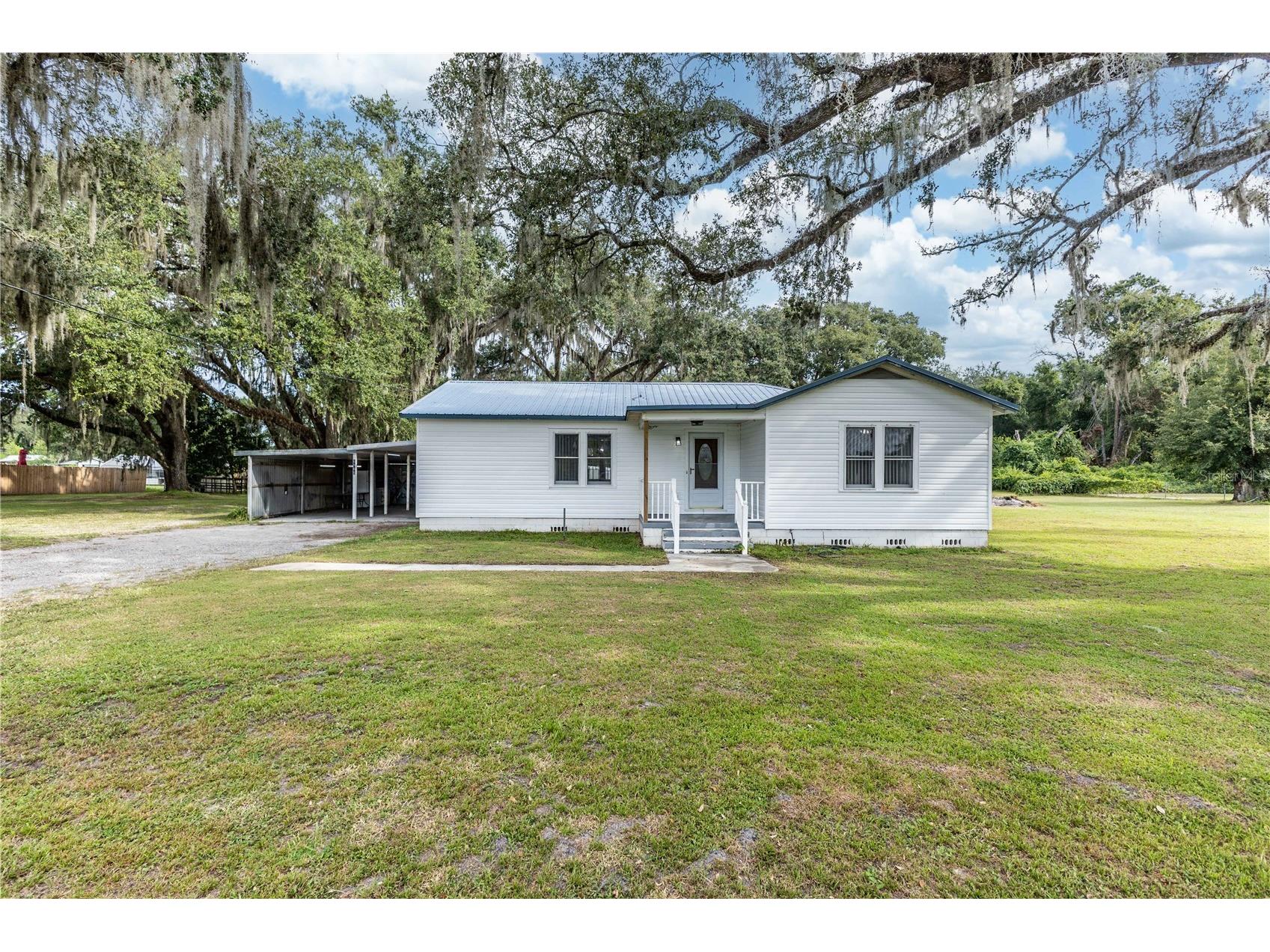 6801 E Warm Springs Avenue Coleman FL 33521 G5102583 image1