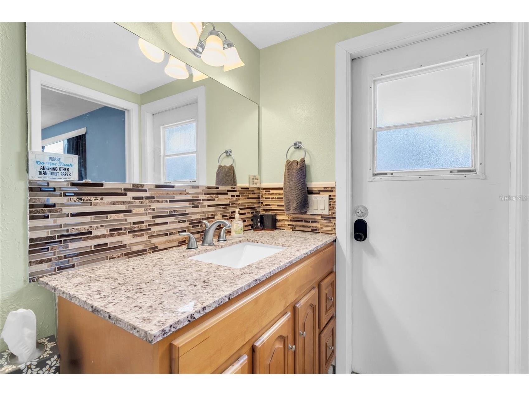 6801 Larchmont Avenue New Port Richey FL 34653 W7886365 image25