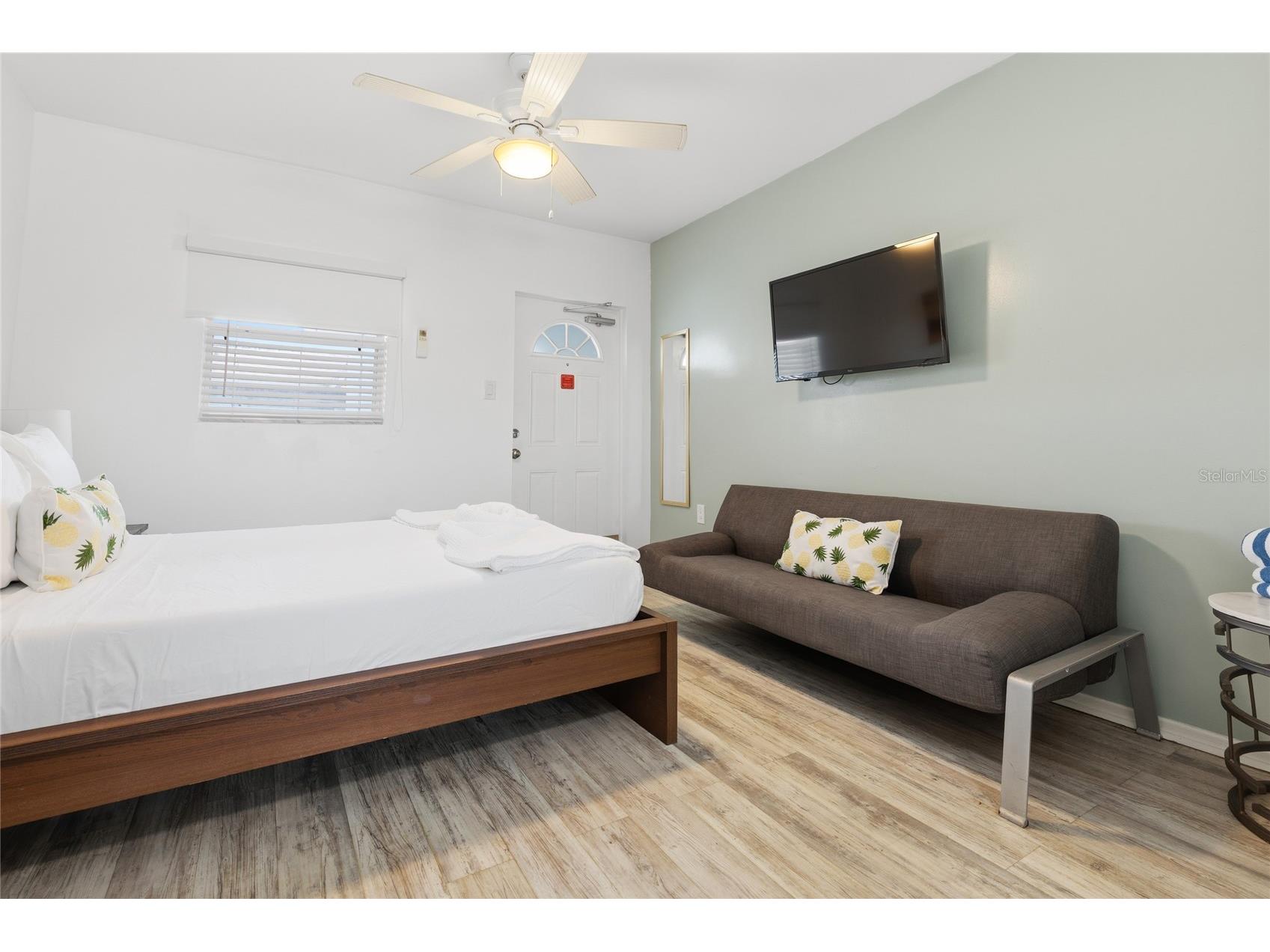 6801 Sunset Way Saint Pete Beach FL 33706 TB8498426 image15