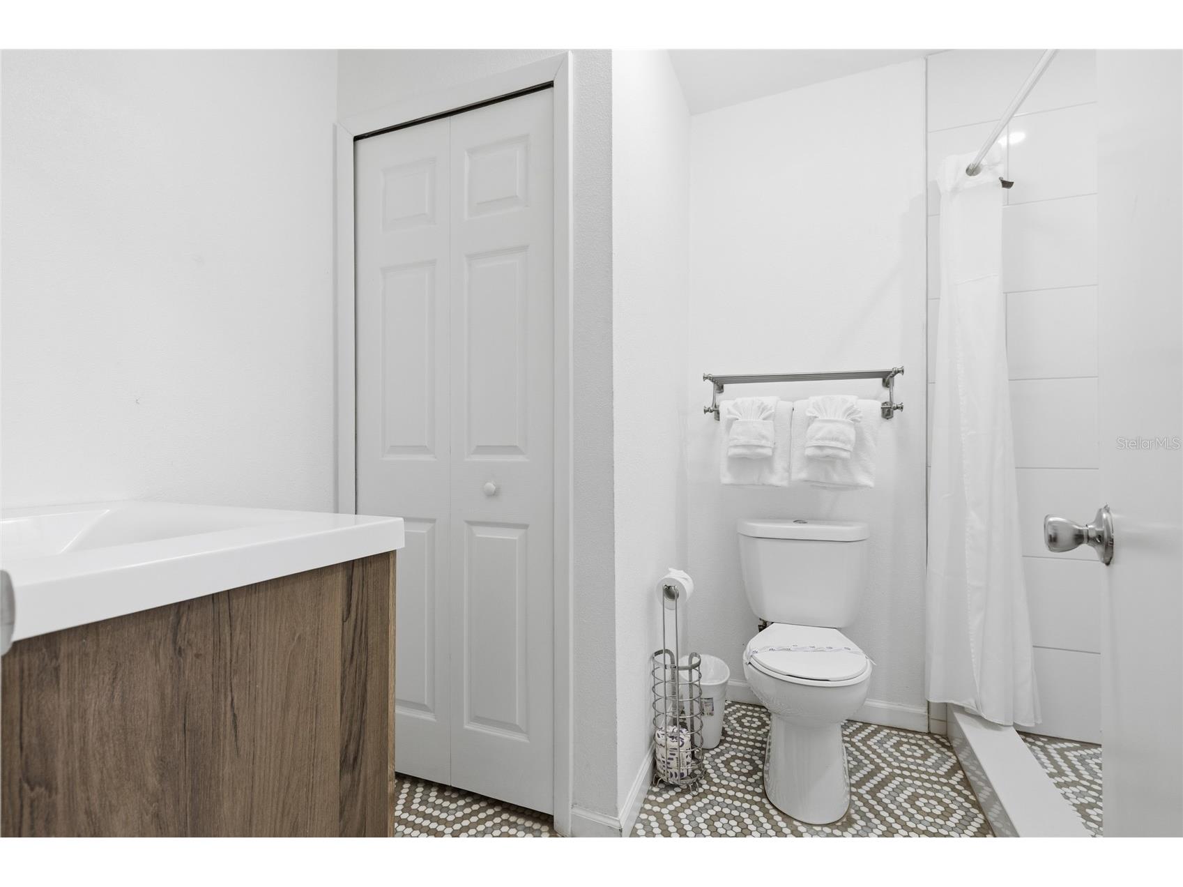 6801 Sunset Way Saint Pete Beach FL 33706 TB8498426 image38
