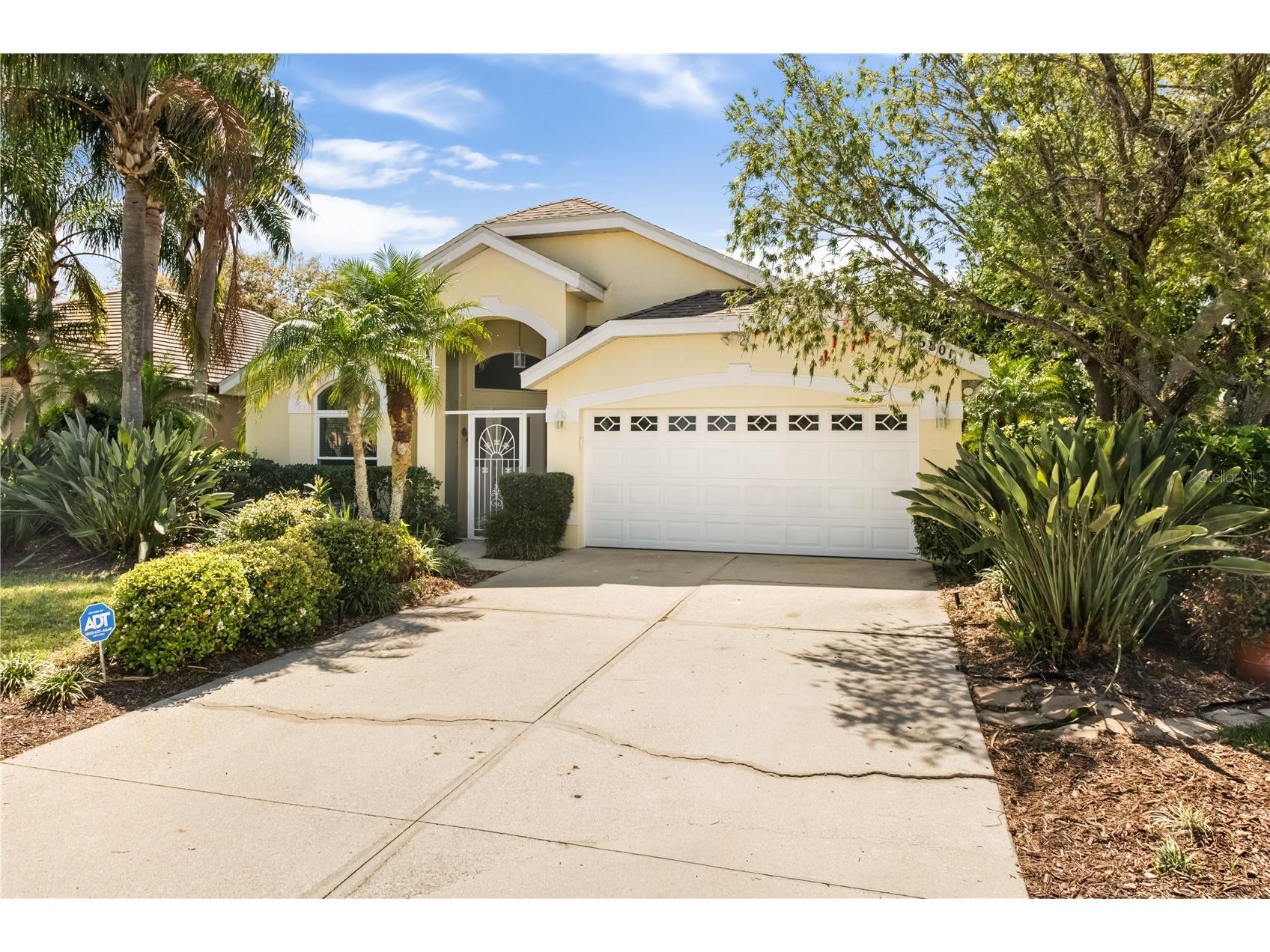 6801 Superior Street Circle Sarasota FL 34243 A4686047 image2