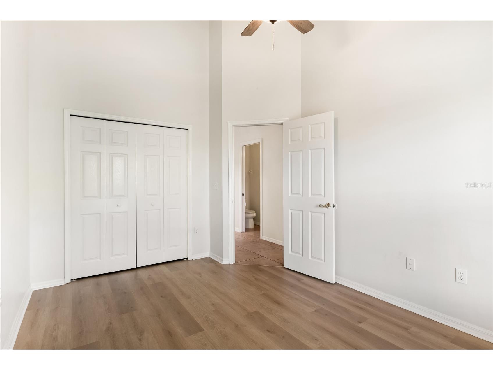 6801 Superior Street Circle Sarasota FL 34243 A4686047 image30