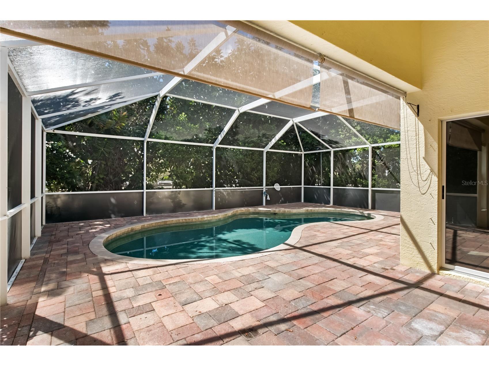 6801 Superior Street Circle Sarasota FL 34243 A4686047 image39