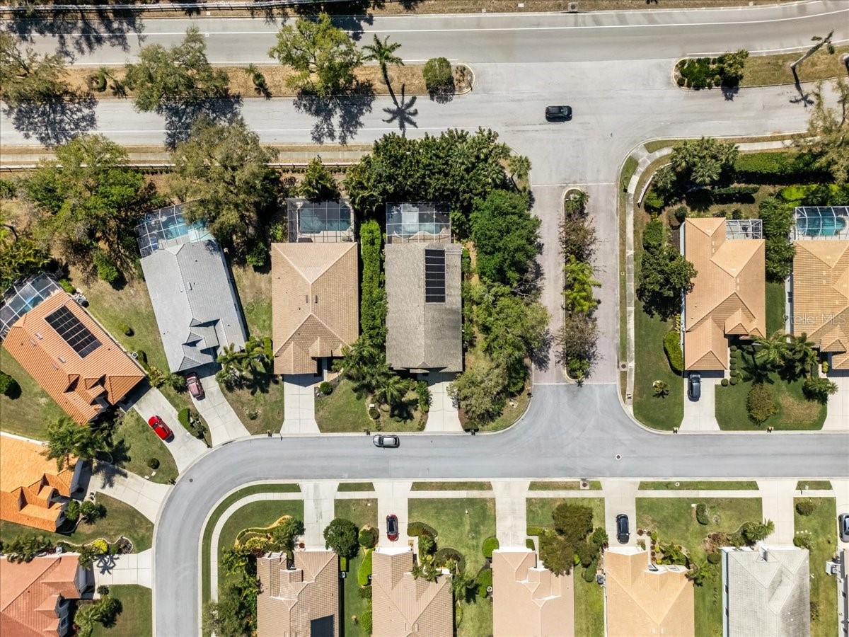 6801 Superior Street Circle Sarasota FL 34243 A4686047 image47