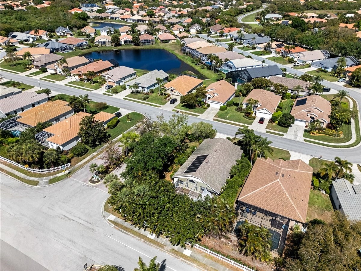 6801 Superior Street Circle Sarasota FL 34243 A4686047 image50