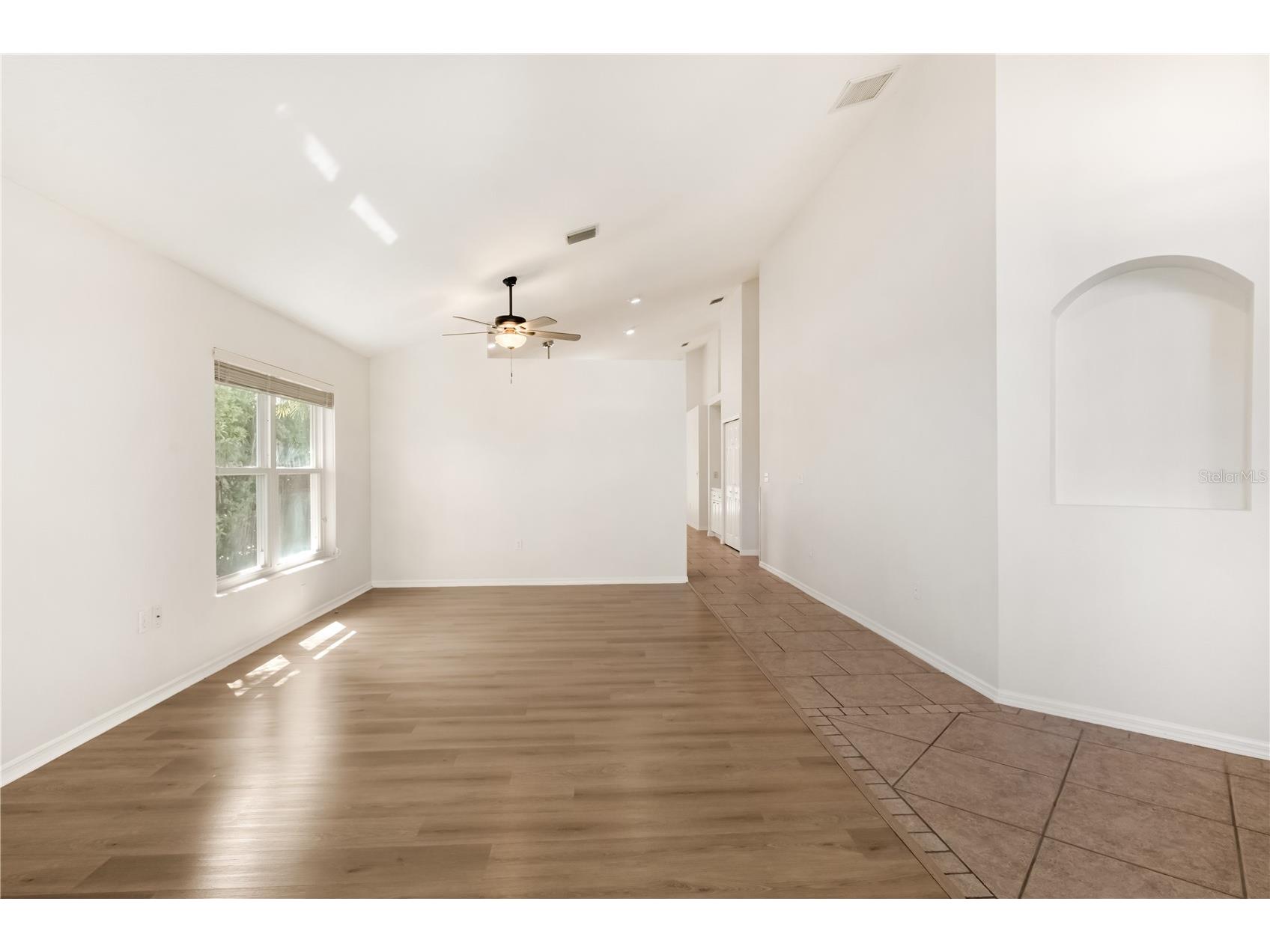 6801 Superior Street Circle Sarasota FL 34243 A4686047 image7