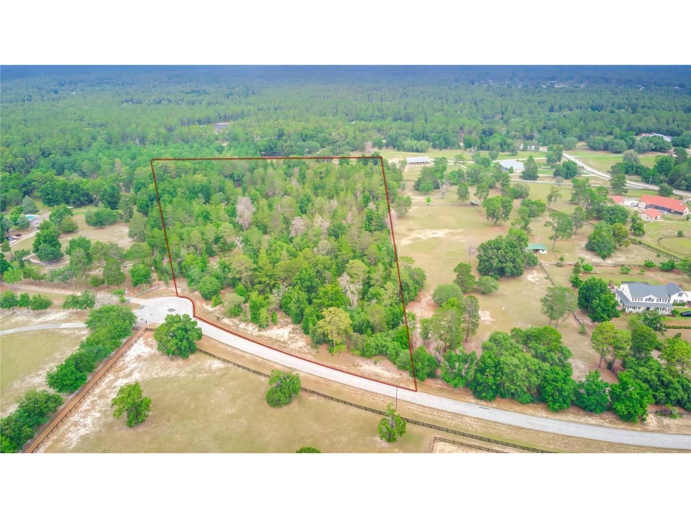 6801 W Sentinel Post Path Beverly Hills FL 34465 W7864764 image1