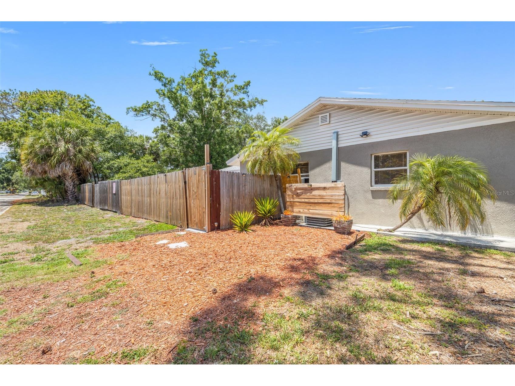 6802 Cresthill Court Tampa FL 33615 TB8509150 image36