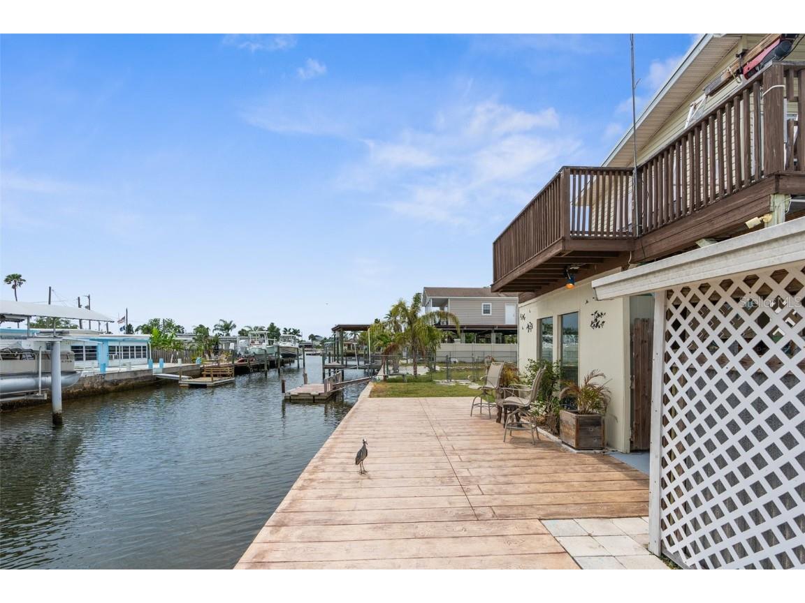 6802 Curlew Lane Hudson FL 34667 W7875394 image1