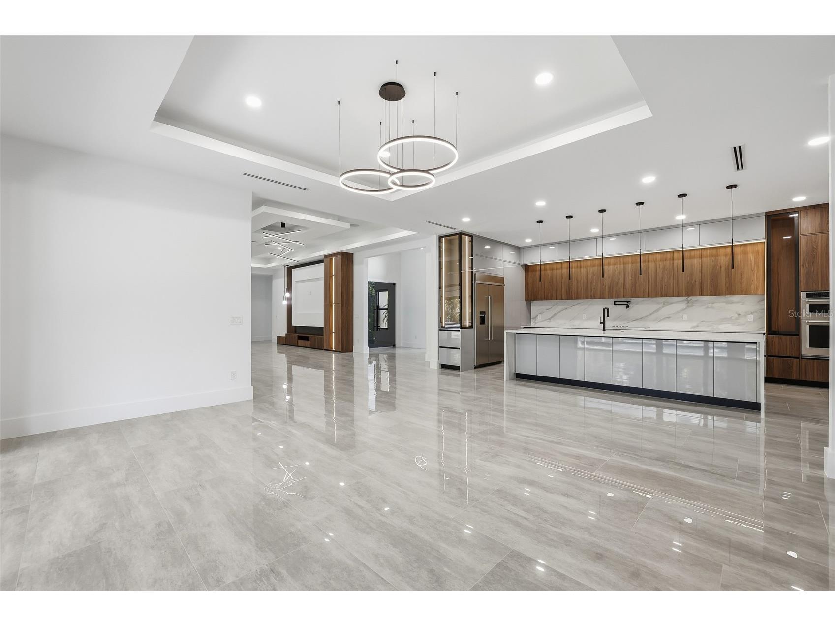 6802 E Creek Drive Tampa FL 33615 TB8462668 image28