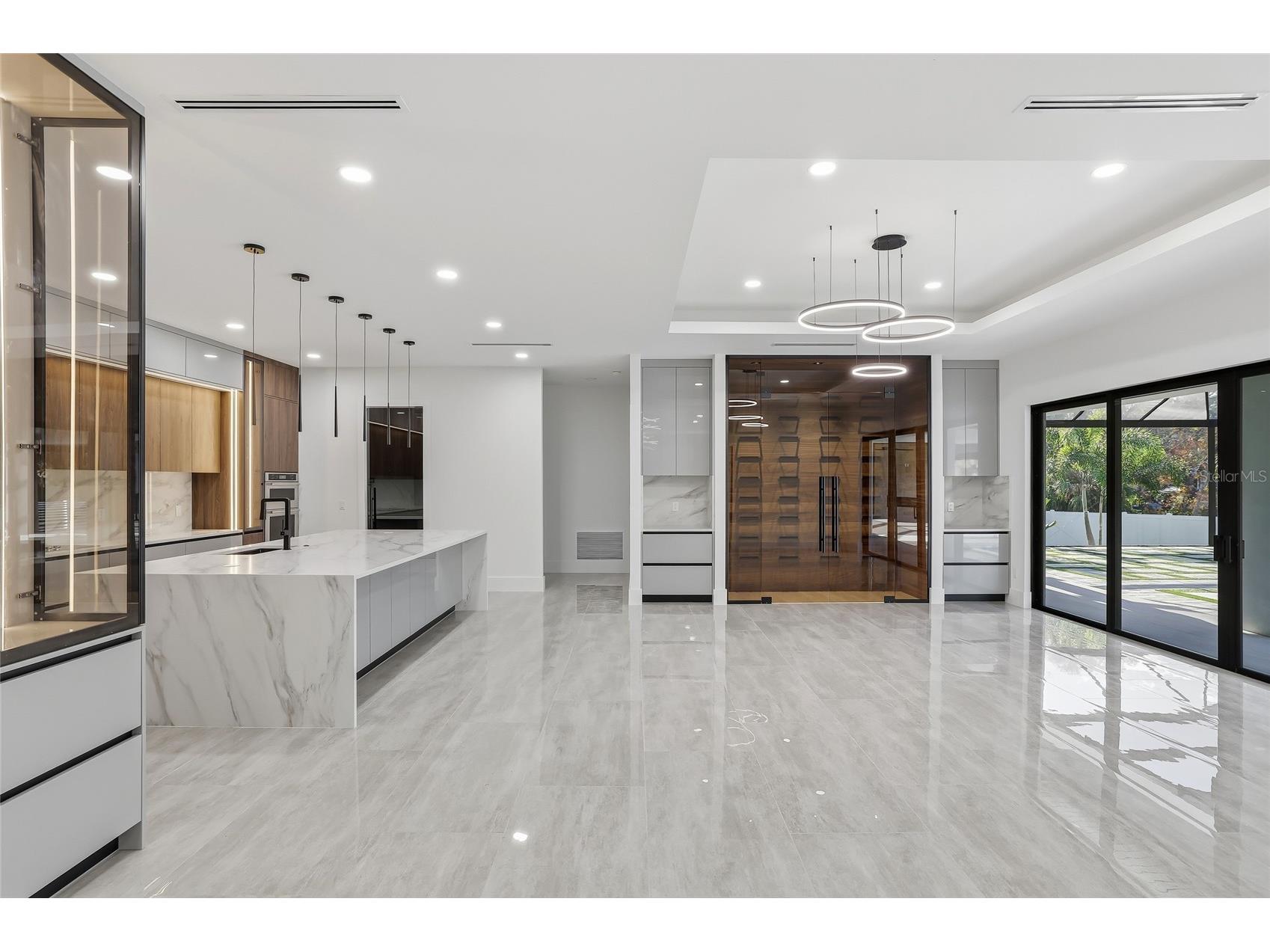 6802 E Creek Drive Tampa FL 33615 TB8462668 image30