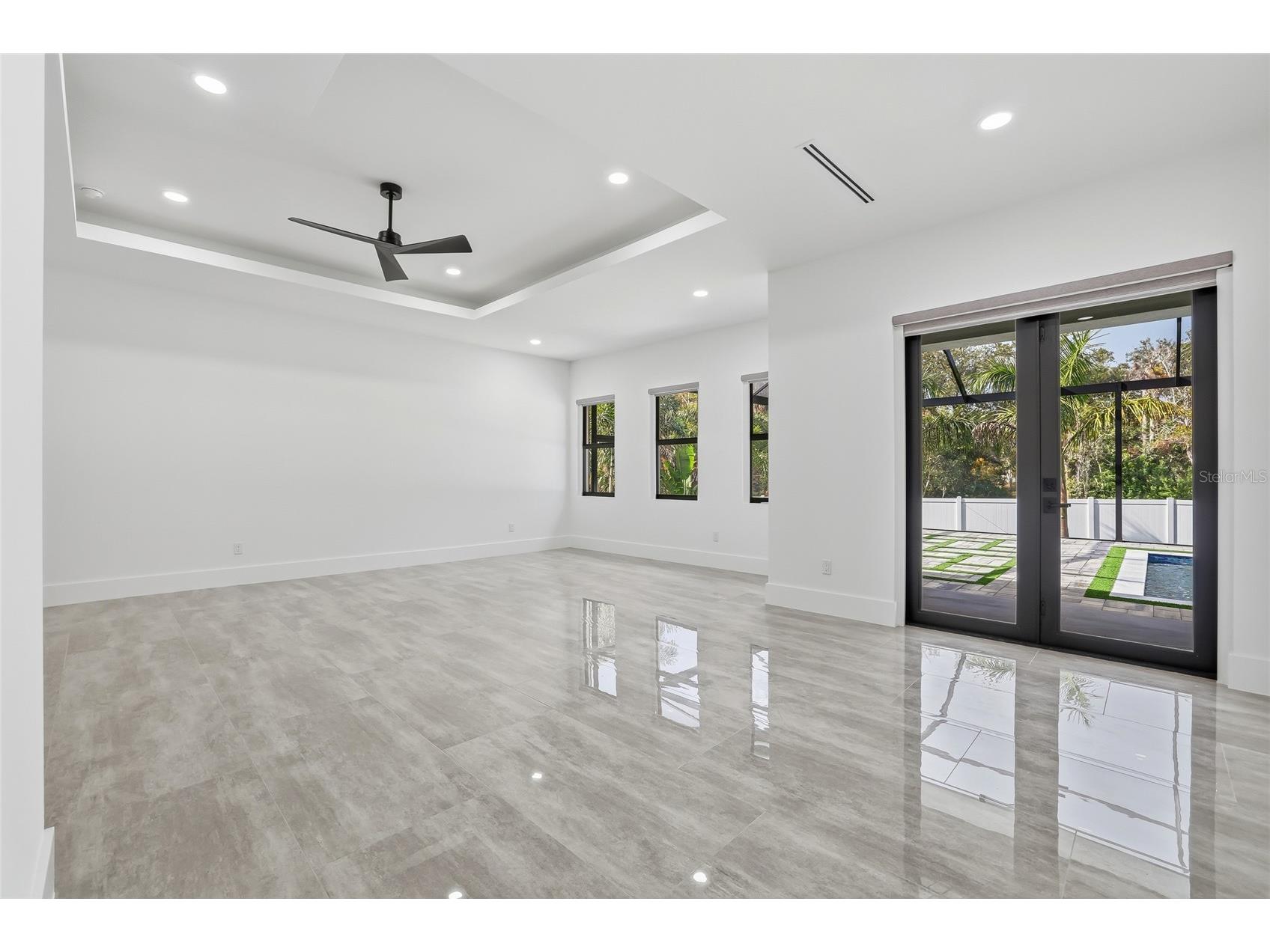 6802 E Creek Drive Tampa FL 33615 TB8462668 image34