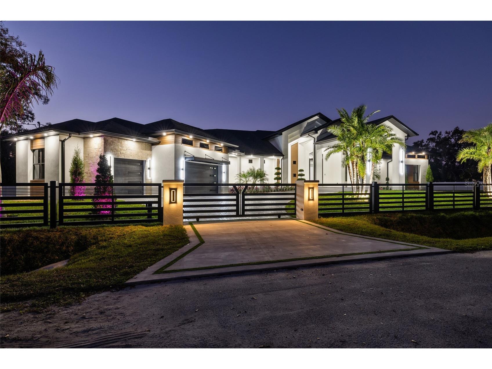 6802 E Creek Drive Tampa FL 33615 TB8462668 image93