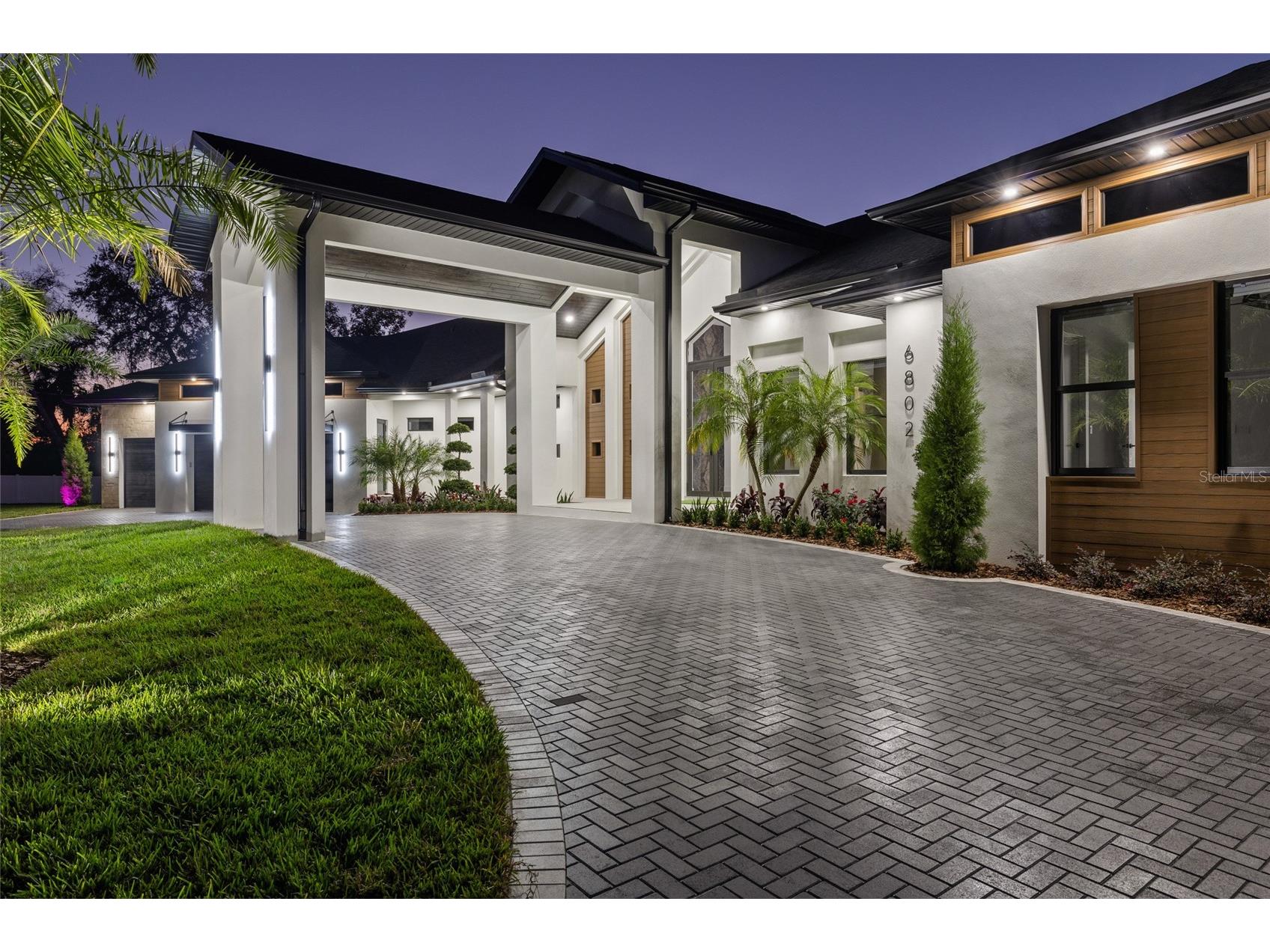 6802 E Creek Drive Tampa FL 33615 TB8462668 image94