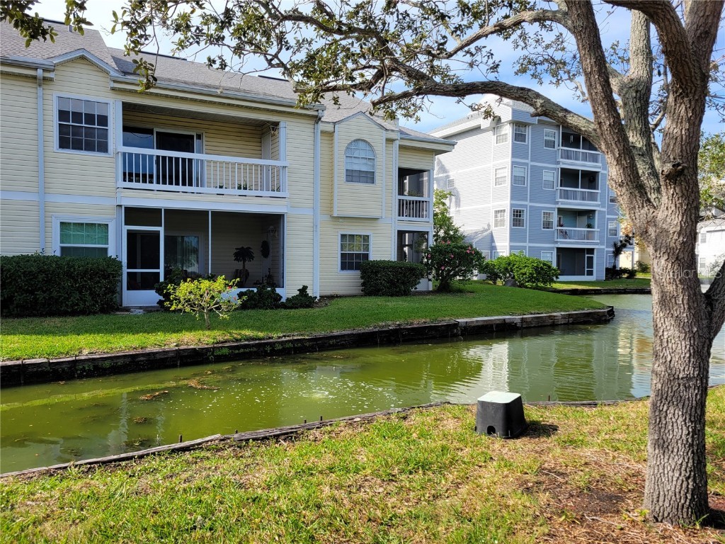6802 Stones Throw Cir N #14203 Saint Petersburg FL 33710 U8214987 image1