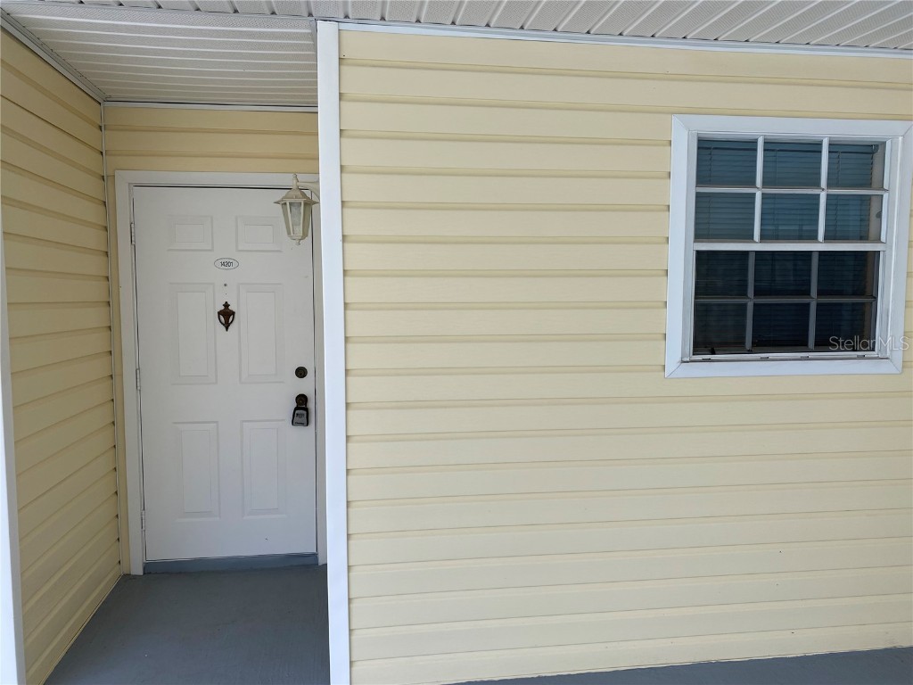 6802 Stones Throw Circle N #14201 Saint Petersburg FL 33710 U8211617 image1