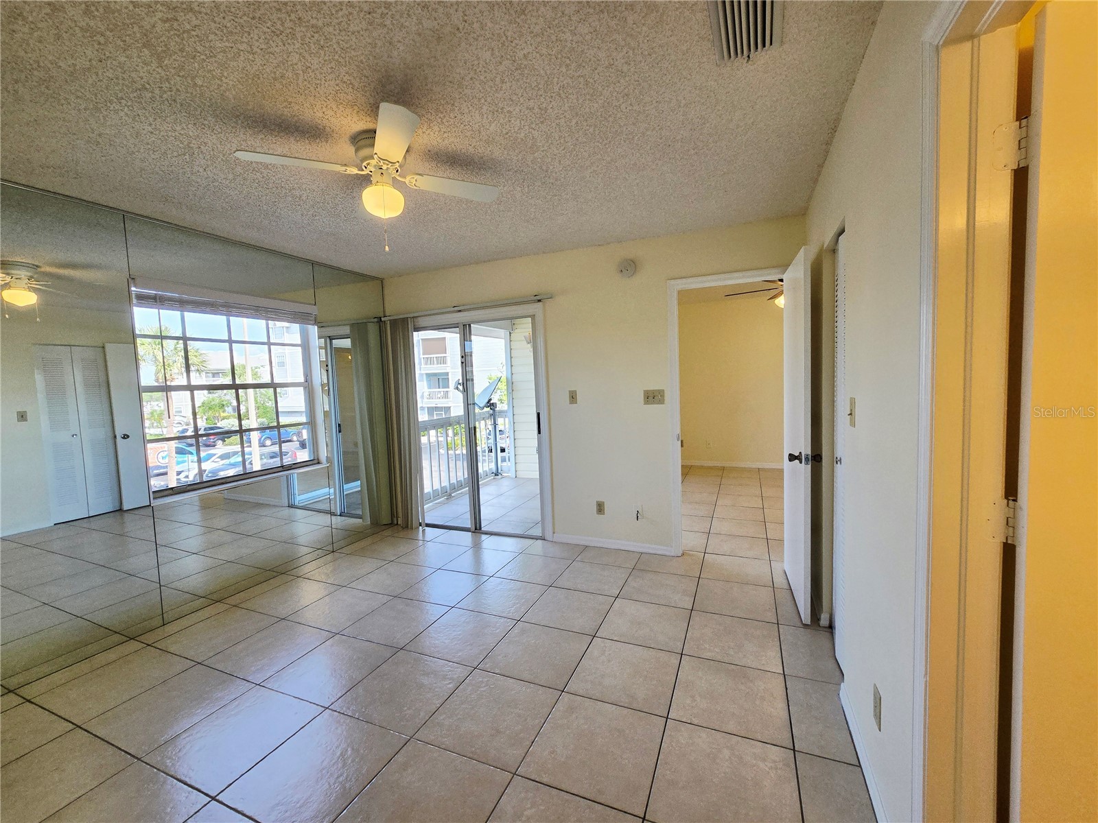 6802 Stones Throw Circle N #14206 Saint Petersburg FL 33710 TB8510637 image21