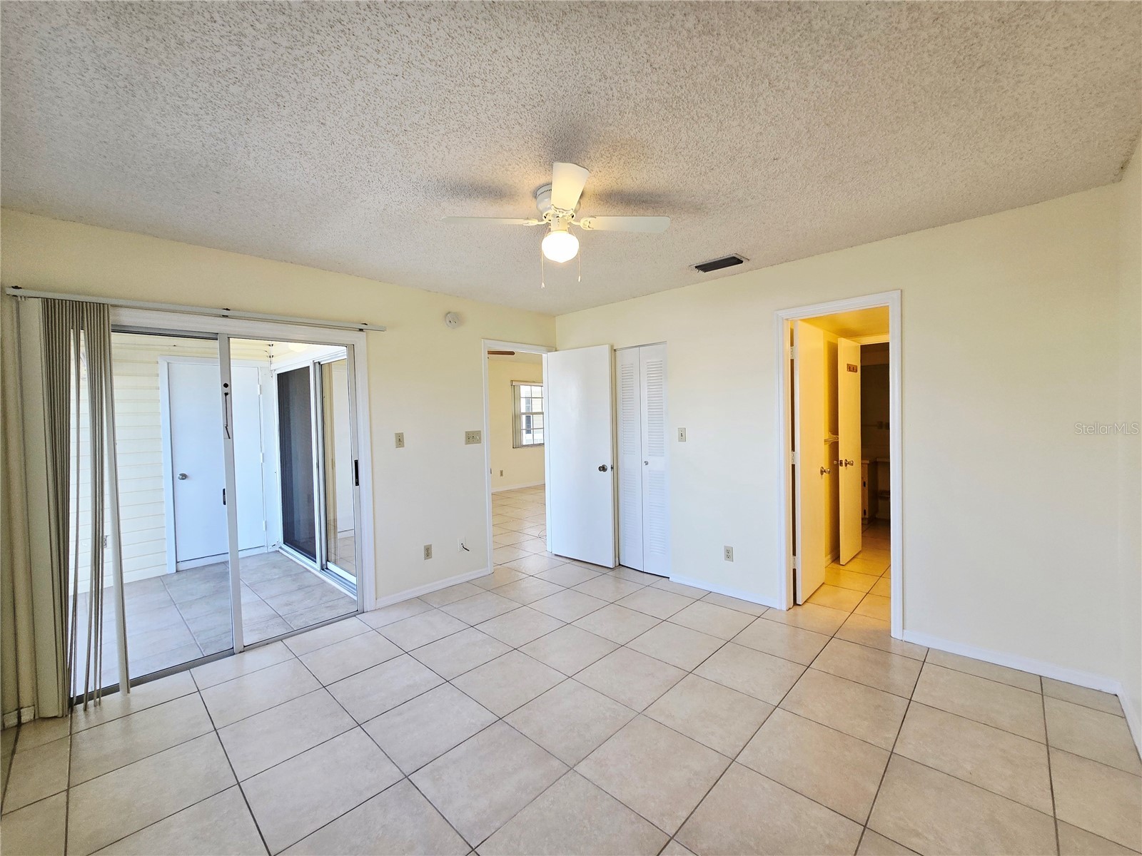 6802 Stones Throw Circle N #14206 Saint Petersburg FL 33710 TB8510637 image27