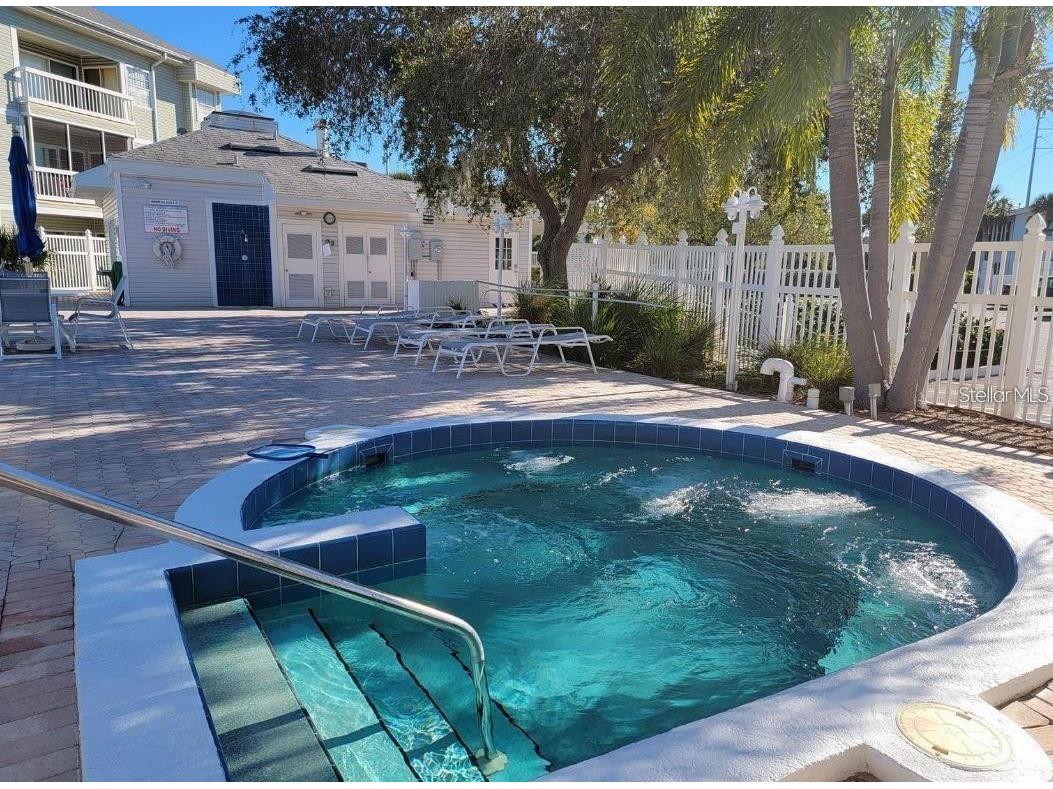 6802 Stones Throw Circle N #14206 Saint Petersburg FL 33710 TB8510637 image36