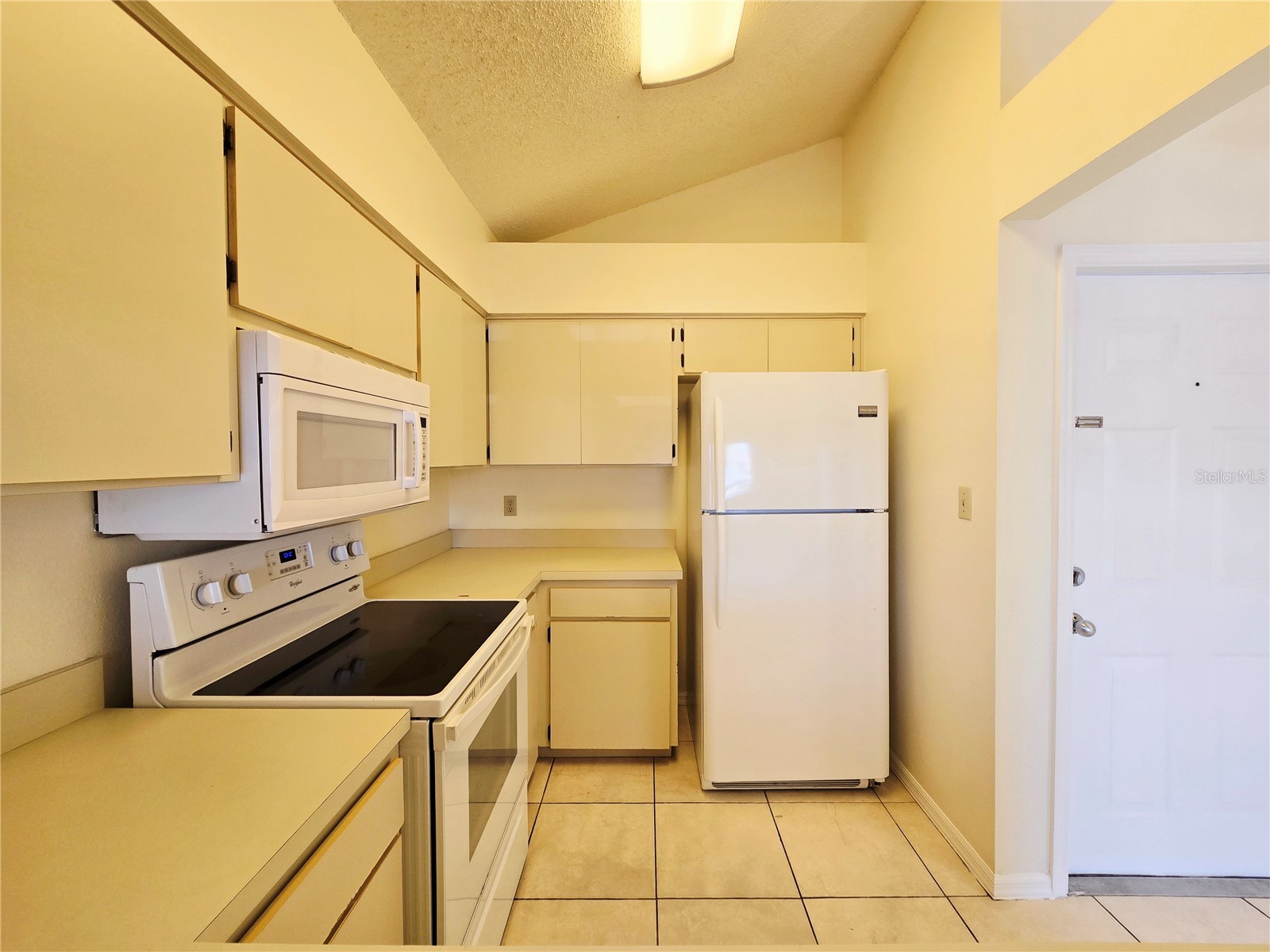 6802 Stones Throw Circle N #14206 Saint Petersburg FL 33710 TB8510637 image6
