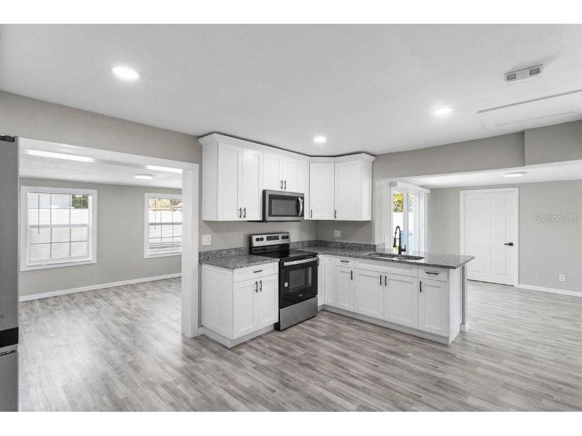 6802 W Comanche Avenue Tampa FL 33634 TB8458093 image11