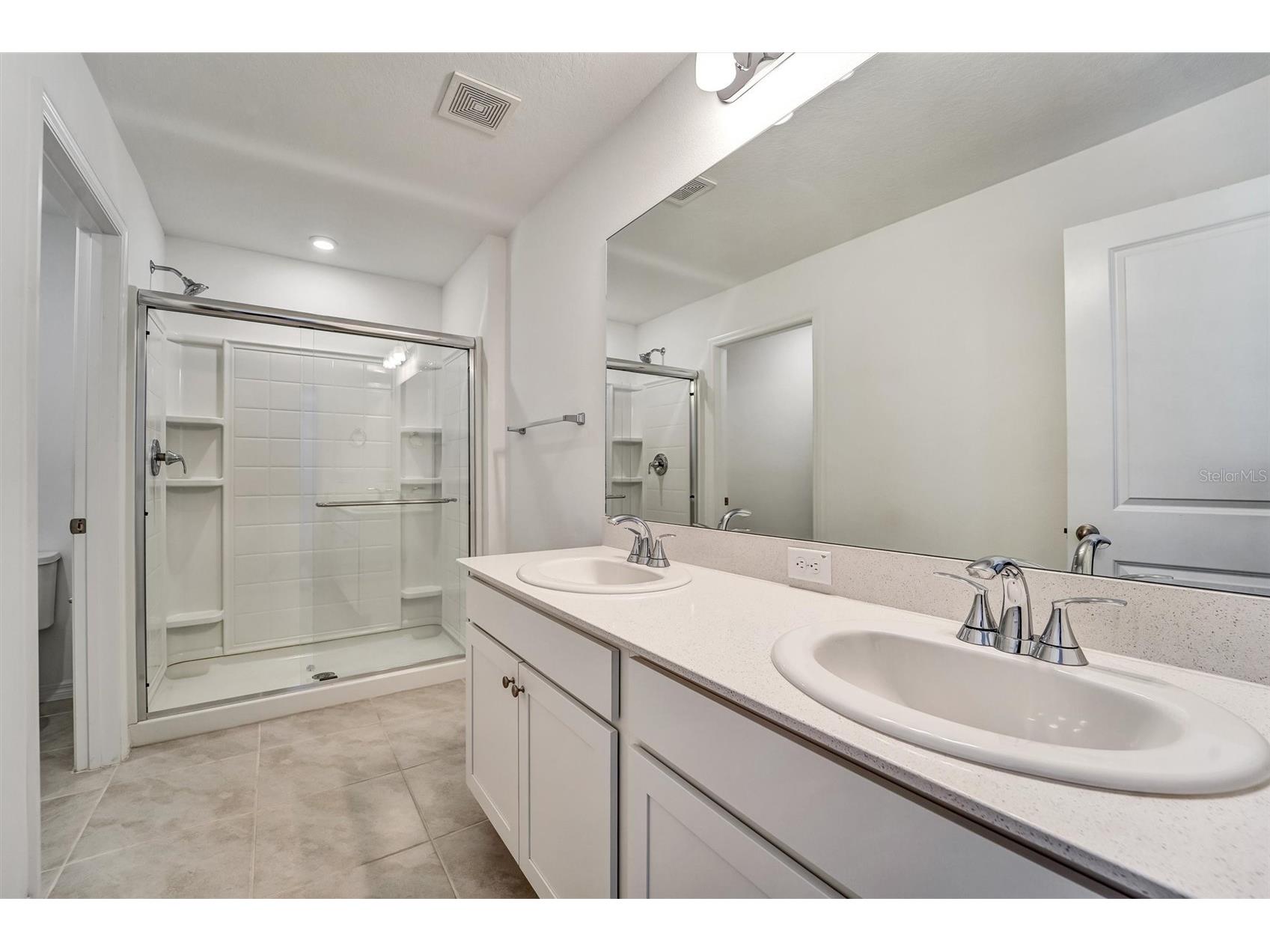 6803 Branham Mill Court Zephyrhills FL 33542 TB8488089 image15