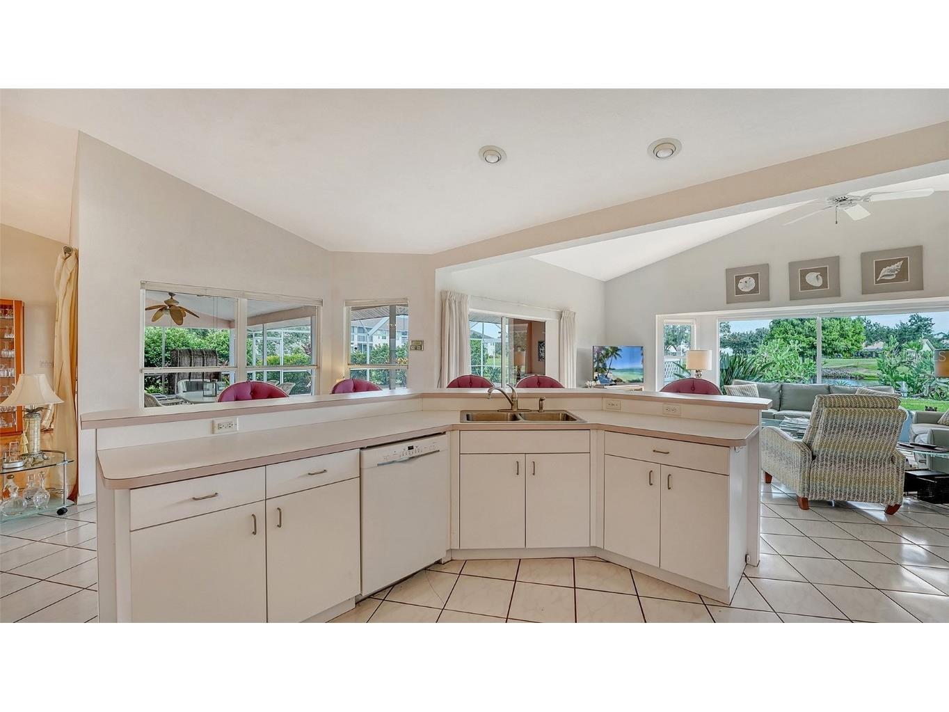 6803 Drewrys Bluff Bradenton FL 34203 A4667205 image17