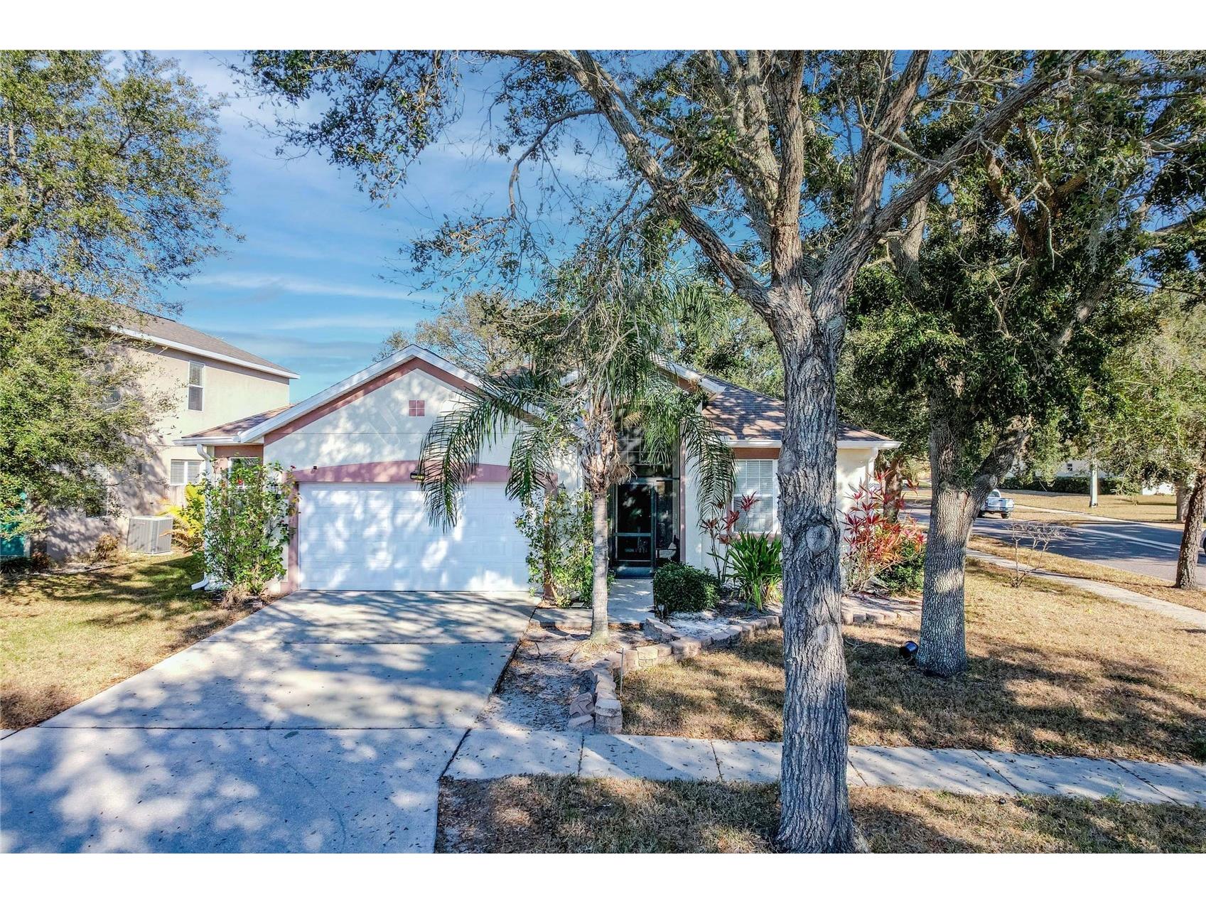 6803 Guilford Crest Drive Apollo Beach FL 33572 TB8479271 image1