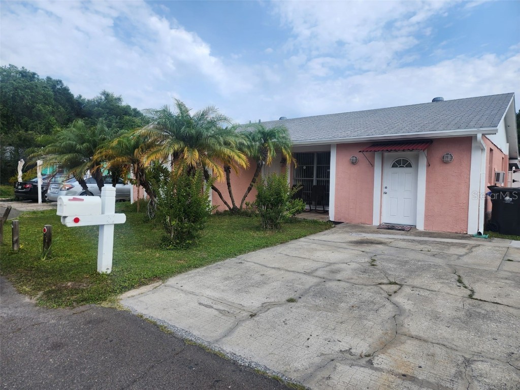 6803 Middlewood Court Tampa FL 33634 T3528128 image1