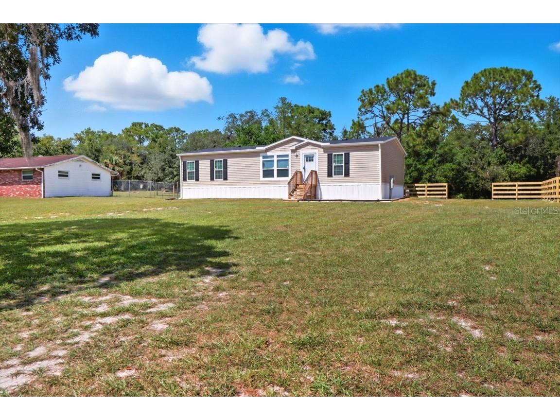 6803 W Avocado Street Crystal River FL 34429 TB8433788 image1