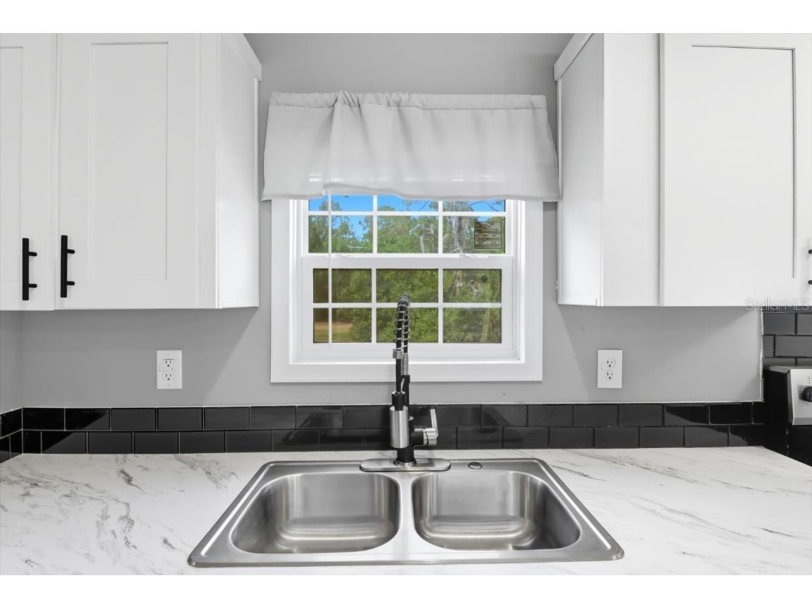 6803 W Avocado Street Crystal River FL 34429 TB8433788 image18