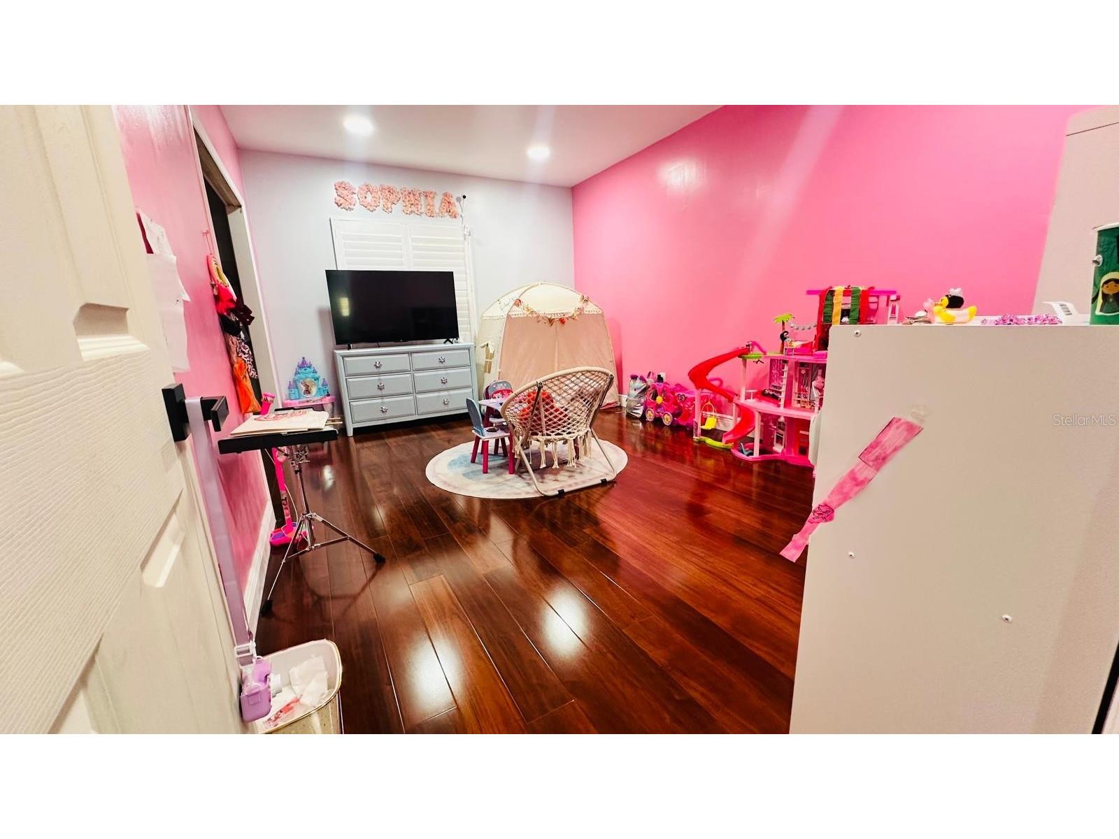 6804 Barry Road Tampa FL 33634 TB8479658 image19