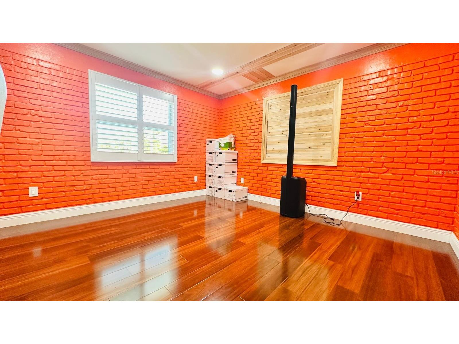 6804 Barry Road Tampa FL 33634 TB8479658 image25