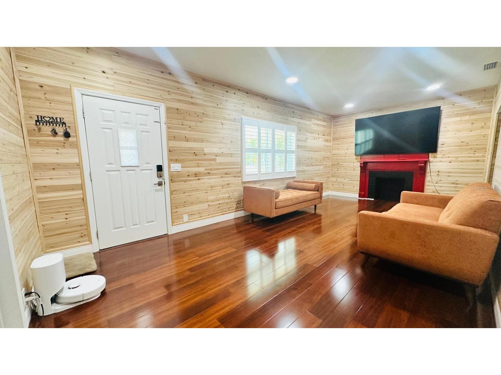 6804 Barry Road Tampa FL 33634 TB8479658 image3