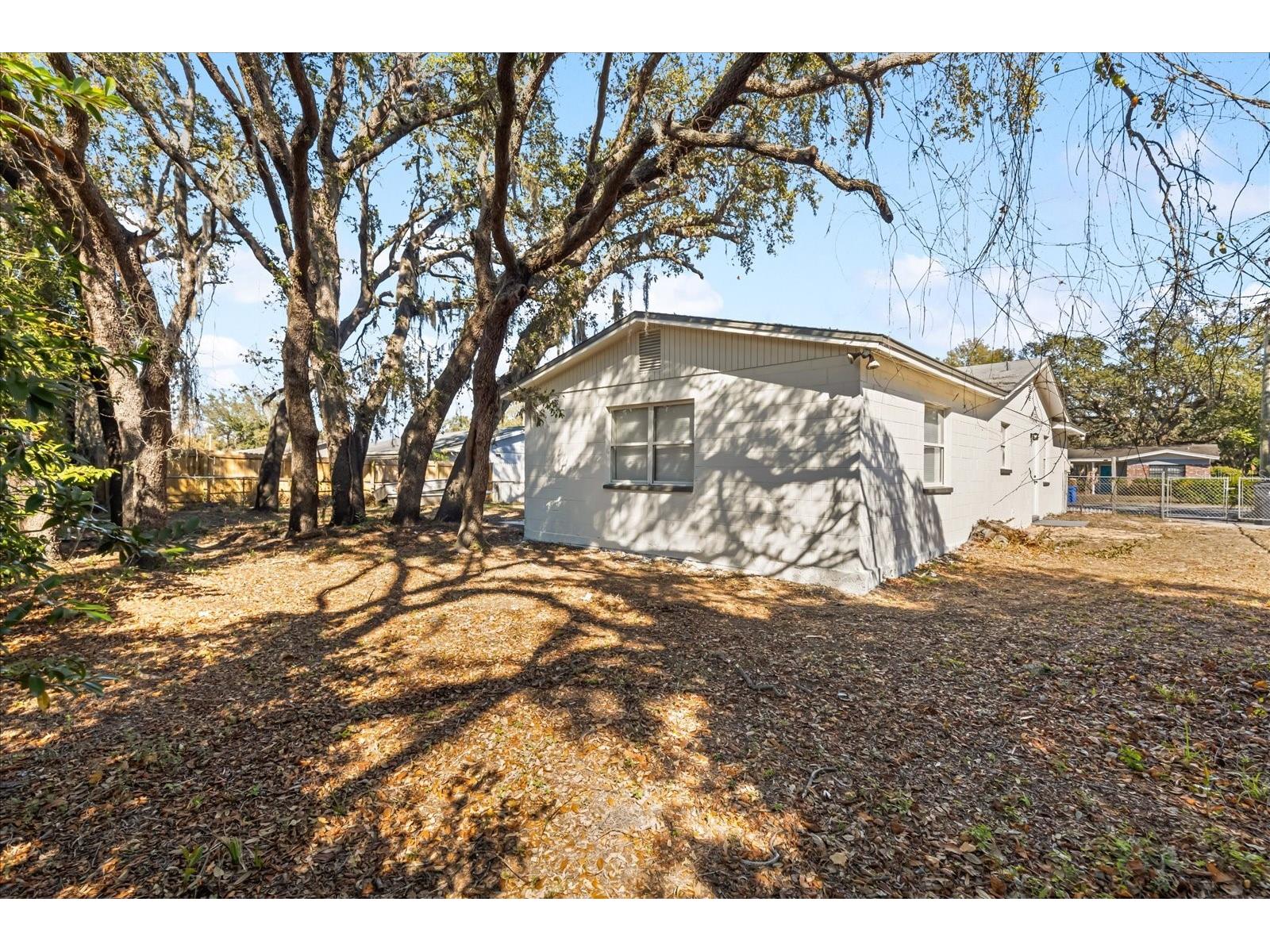 6804 N 47th Street Tampa FL 33610 O6384192 image23
