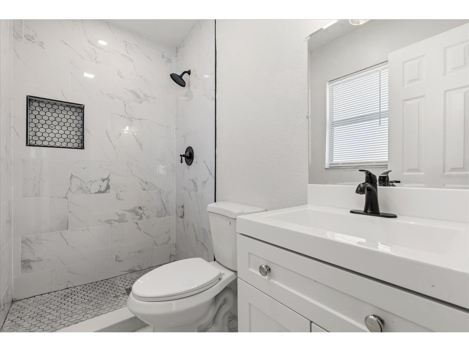 6804 N 47th Street Tampa FL 33610 O6384192 image7