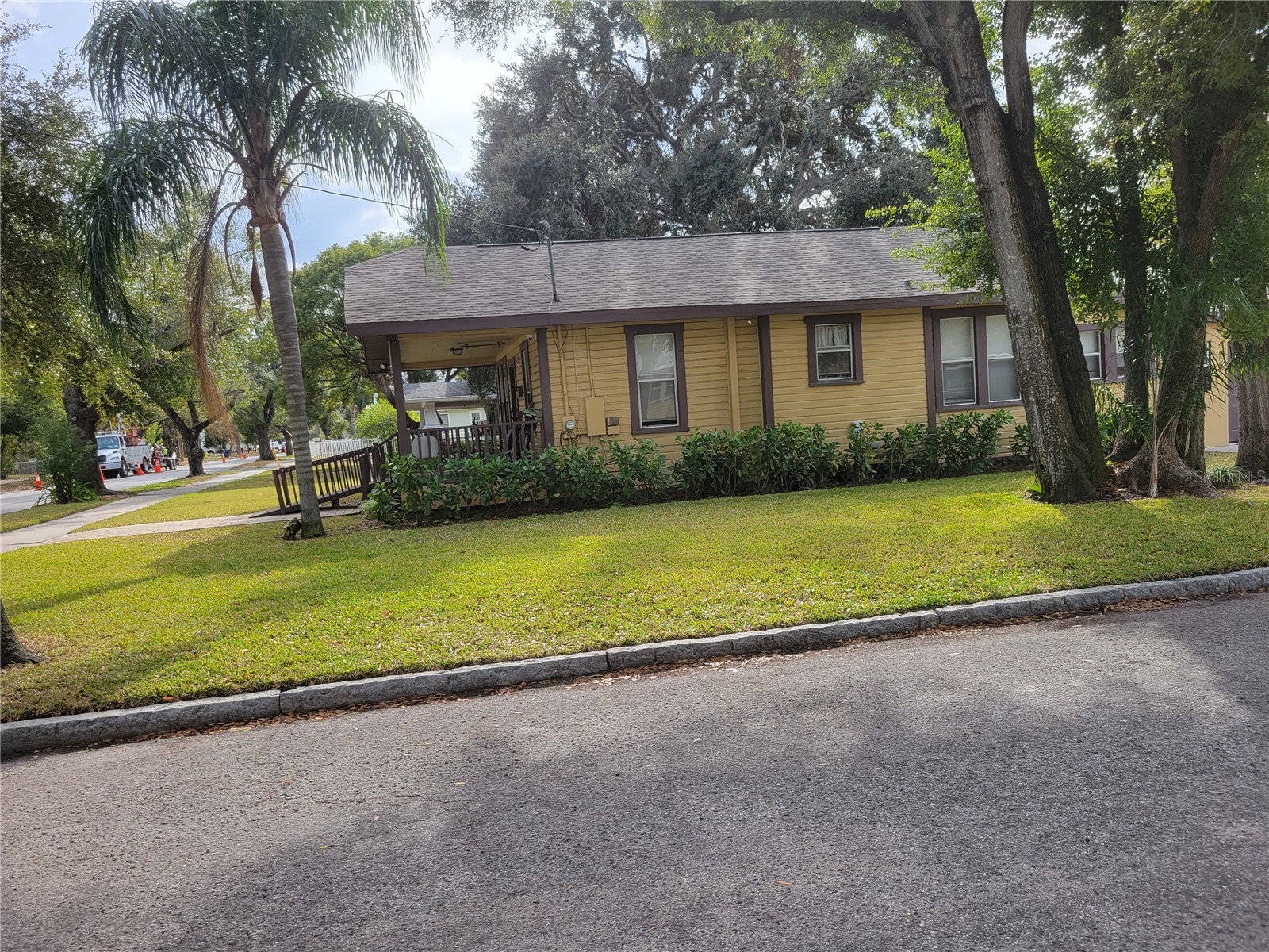 6804 N Central Avenue Tampa FL 33604 TB8486064 image2