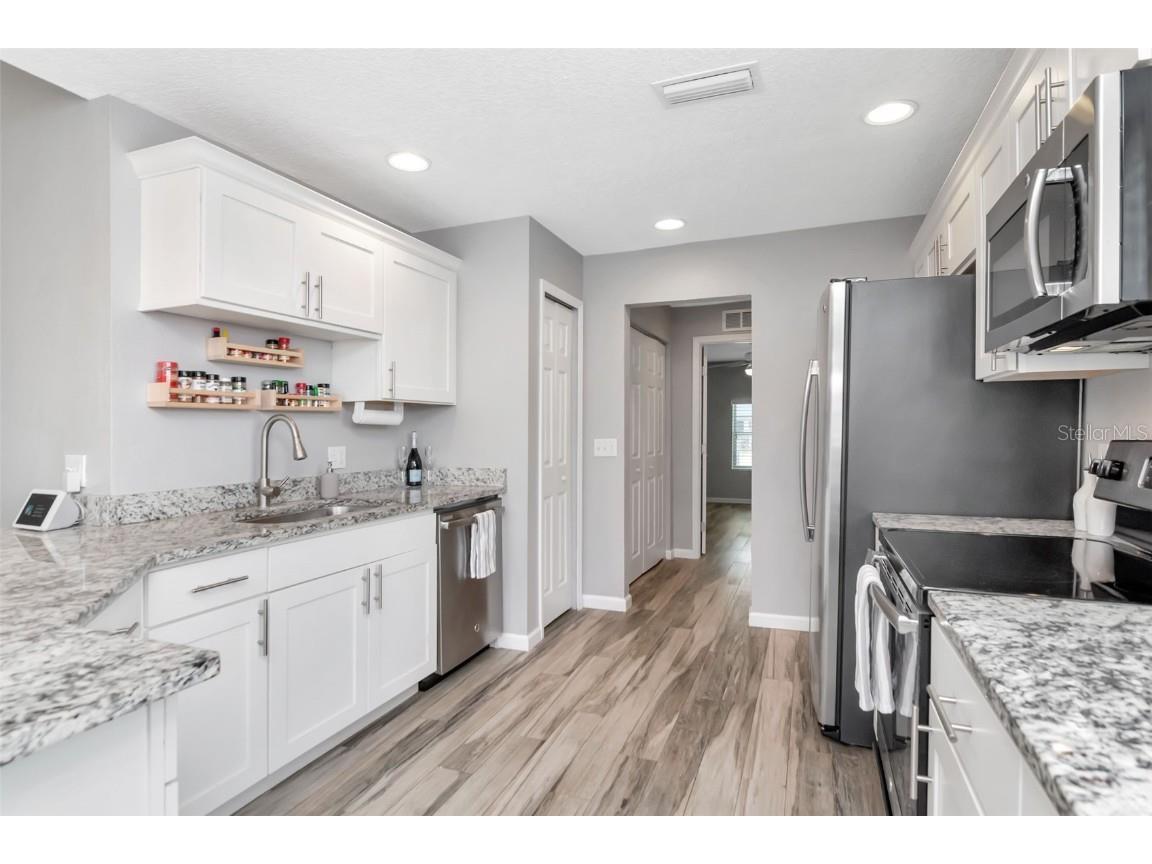 6804 S Gabrielle Street Tampa FL 33611 TB8429245 image12