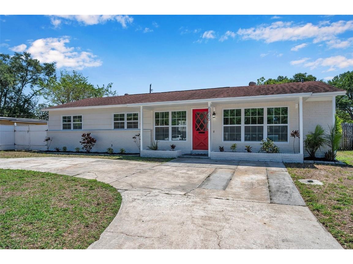 6805 14th St N Saint Petersburg FL 33702 U8196099 image1