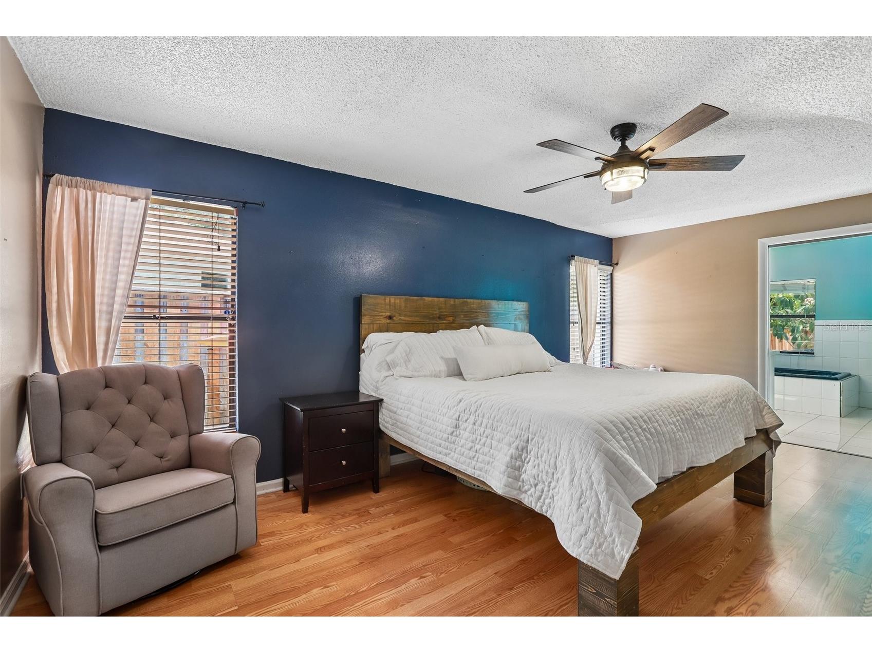 6805 Longpointe Way Tampa FL 33615 TB8521238 image12