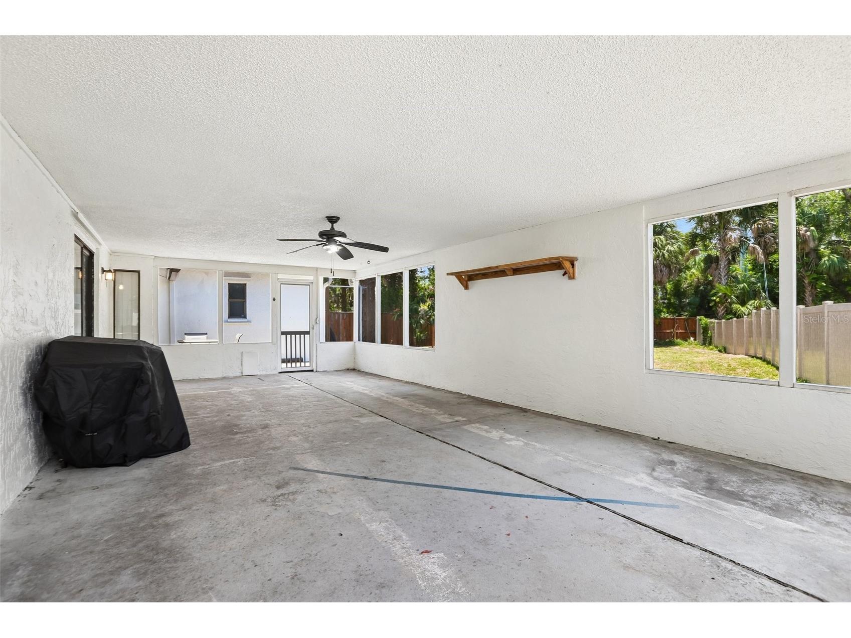 6805 Longpointe Way Tampa FL 33615 TB8521238 image22