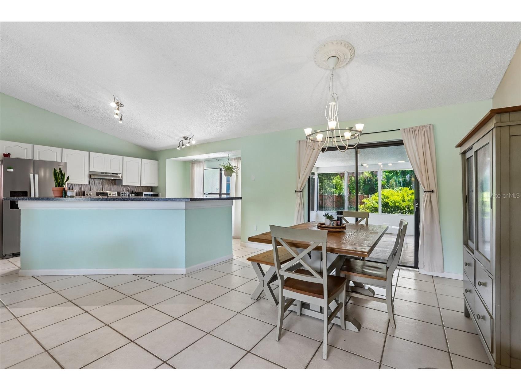 6805 Longpointe Way Tampa FL 33615 TB8521238 image4