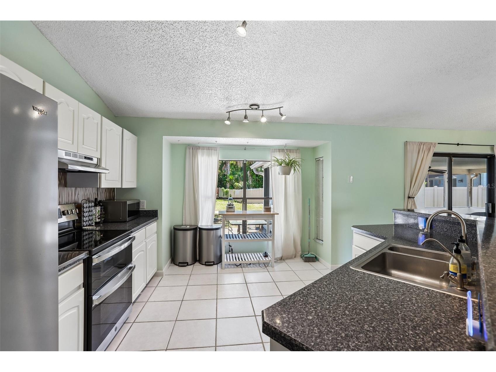 6805 Longpointe Way Tampa FL 33615 TB8521238 image8