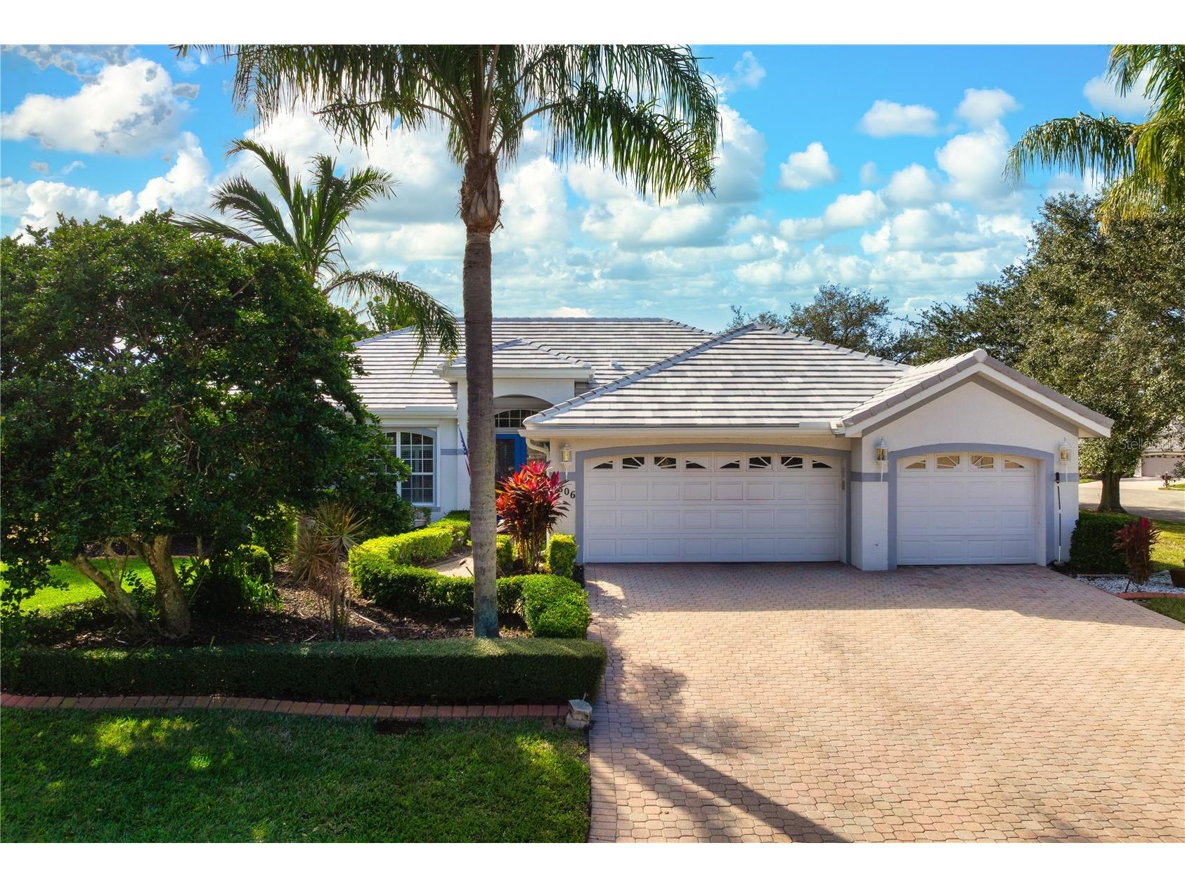6806 Coyote Ridge Court Bradenton FL 34201 - BRADEN RIVER O6372369 image1
