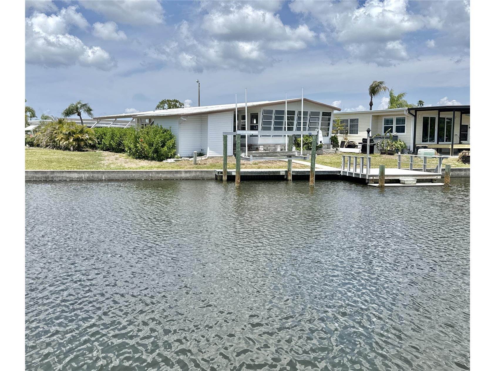 6806 Mount Quincy Drive NE #361 Saint Petersburg FL 33702 - TAMPA BAY TB8505045 image1