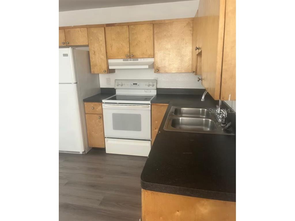 6806 Thomas Circle Tampa FL 33619 TB8461917 image2