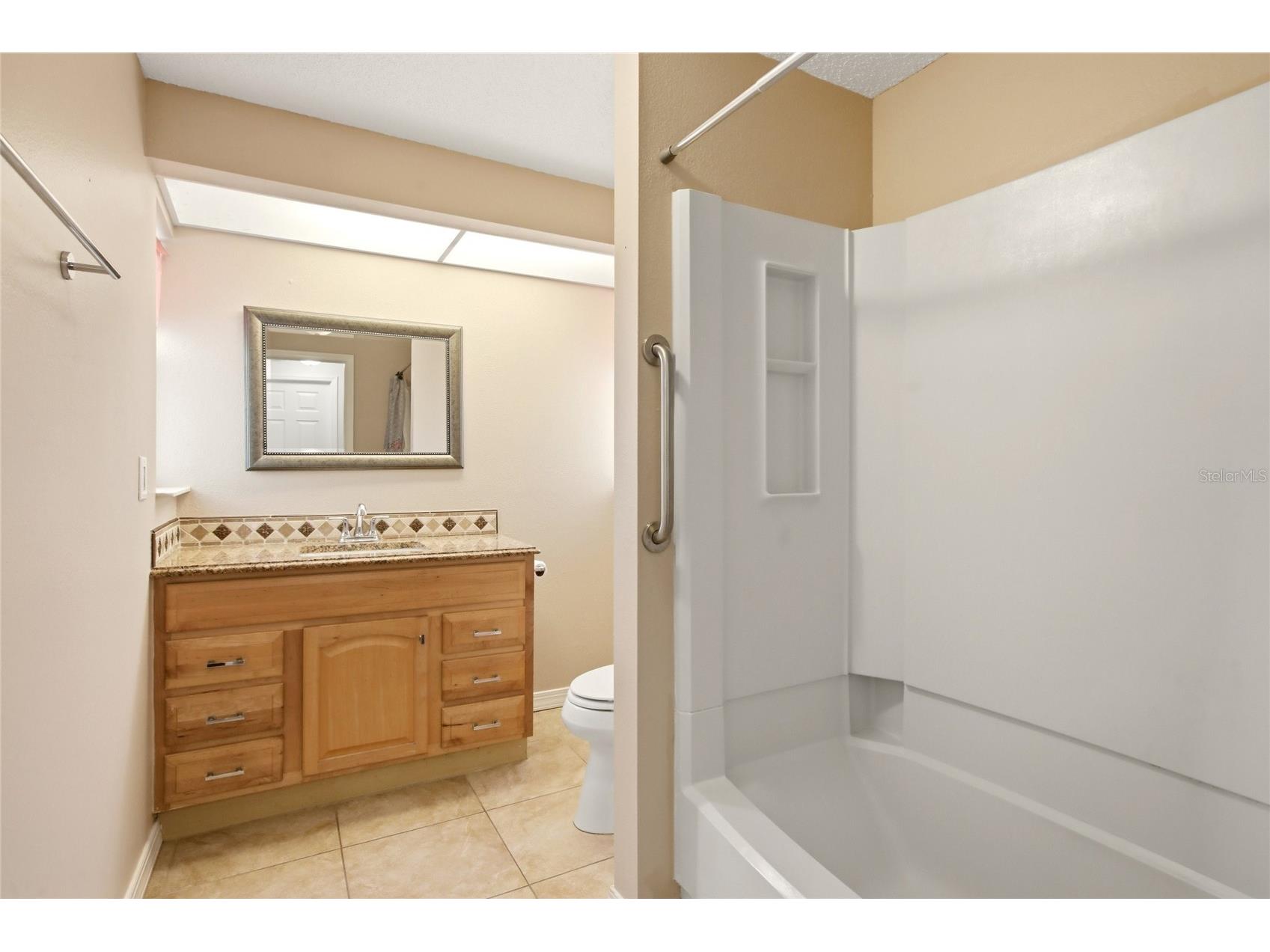 6807 36th Ave Dr W W Bradenton FL 34209 A4697025 image23